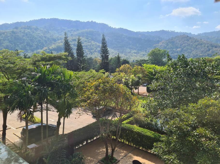 Baan Khaoyai Cozy Apartment Ban Tha Maprang Екстериор снимка